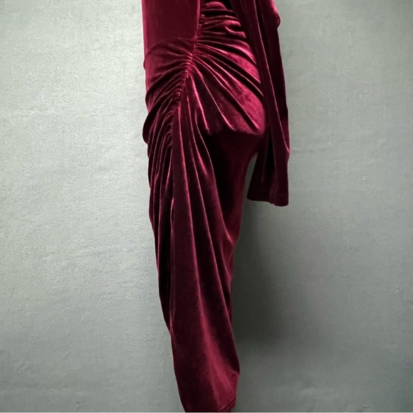 Burgundy/Red Velvet Wrap Dress, Long Sleeve,Knee Length Size Large - Picture 4 of 9